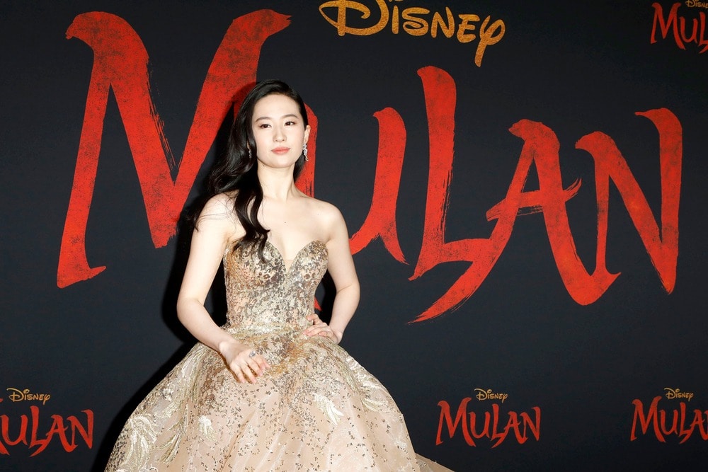 Liu Yifei Mulan Premier